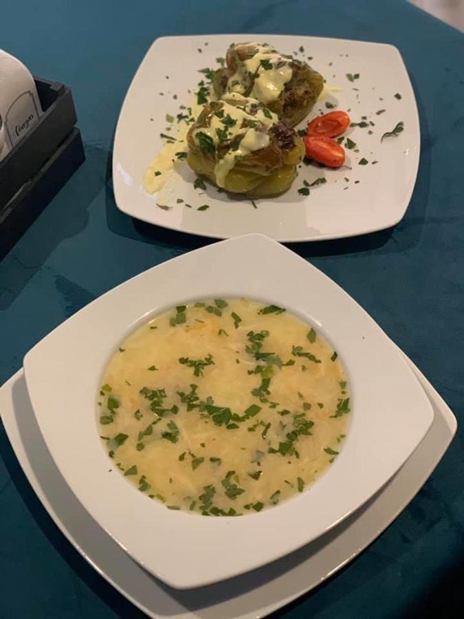 卢克索酒店 梅尔尼克 外观 照片